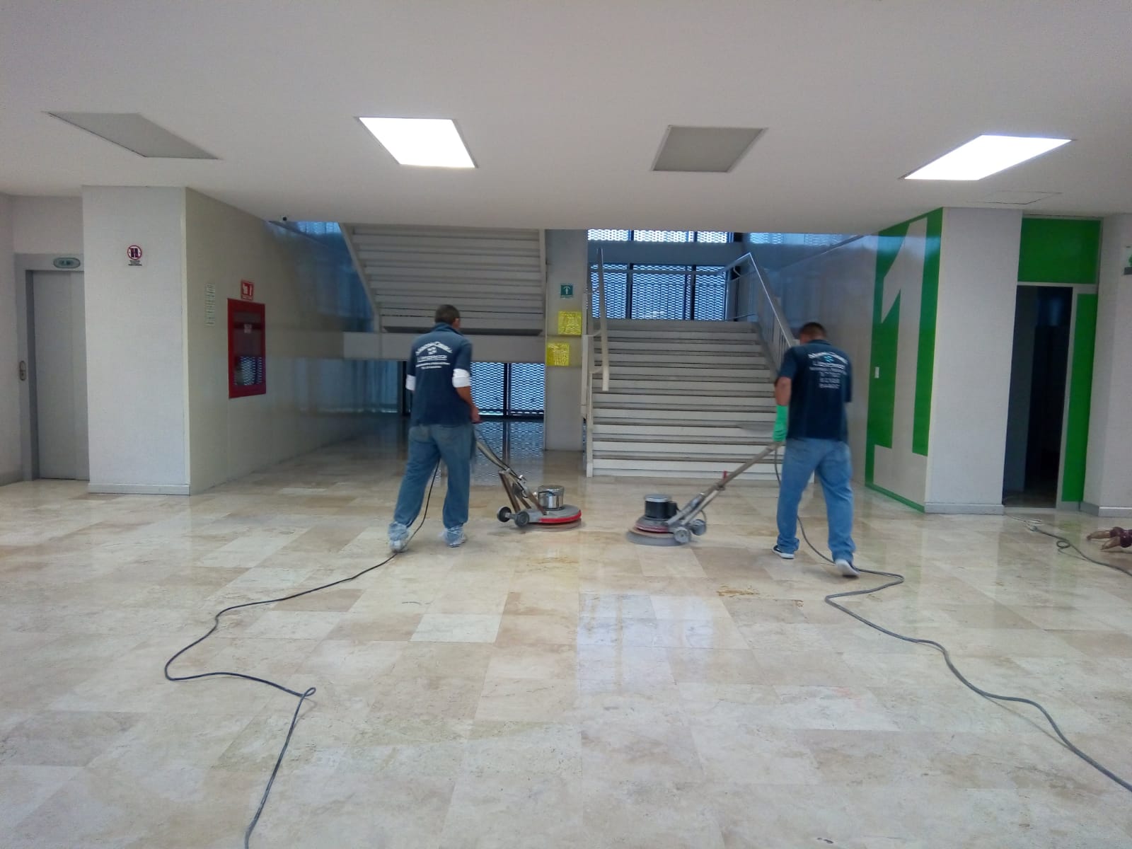 Productos e insumos de limpieza ManyClean